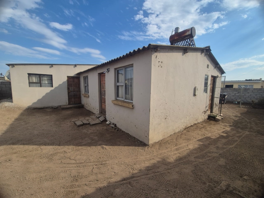 2 Bedroom Property for Sale in Kwazakhele Eastern Cape